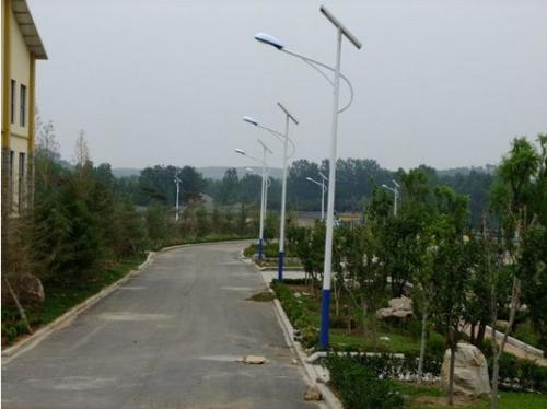 发展前景良好但道路曲折的太阳能路灯 发展前景良好但道路曲折的太阳能路灯