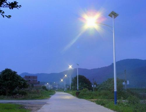 太阳能路灯对灯杆的要求